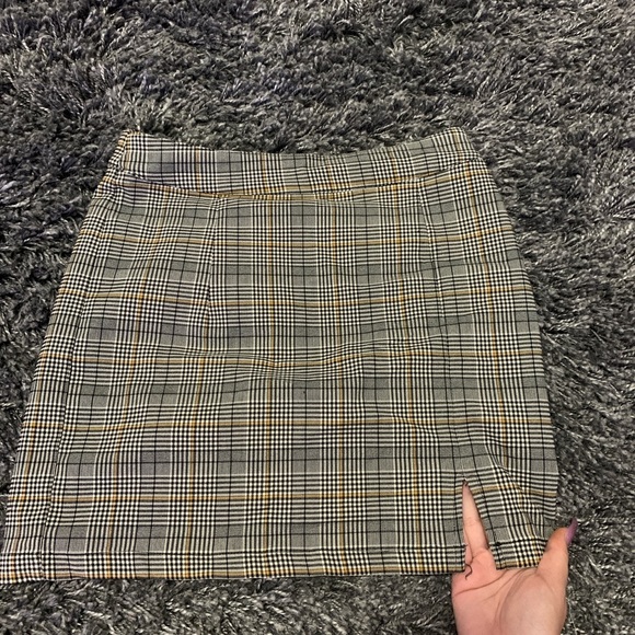 garage plaid mini skirt size small - Picture 2 of 4
